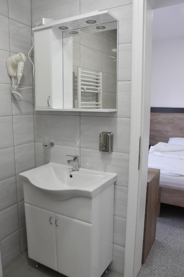 Motel Centar Bijeljina Exterior photo